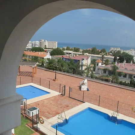 Tres Carabelas Apartment *